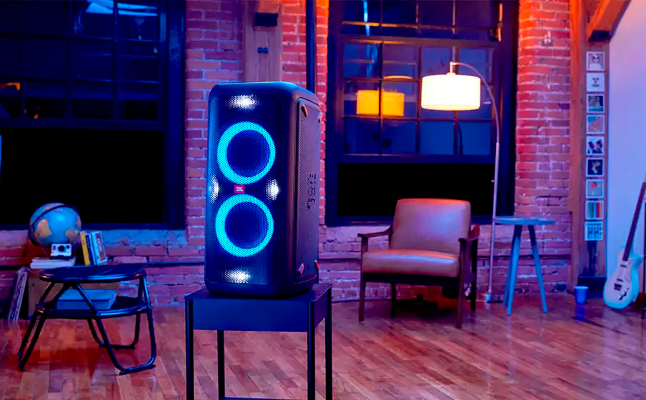 Caixa de Som portátil JBL PartyBox 300 Bluetooth USB