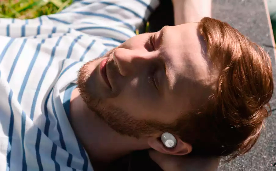 Fone de Ouvido Bluetooth Intra-auricular JBL TUNE 125TWS, Branco- JBLT125TWSWHT