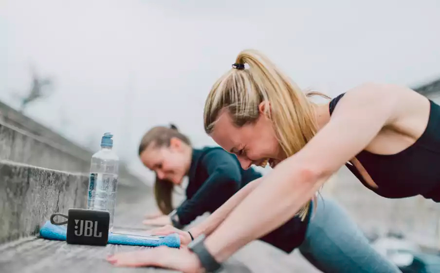 Caixa de Som Portátil JBL GO, Preto-JBLGO3BLK