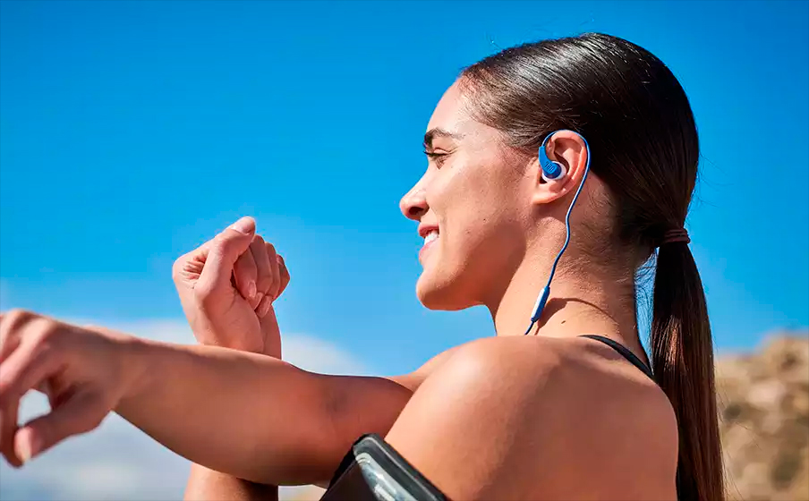 Fones de ouvido JBL Endurance RUN intra-auriculares 