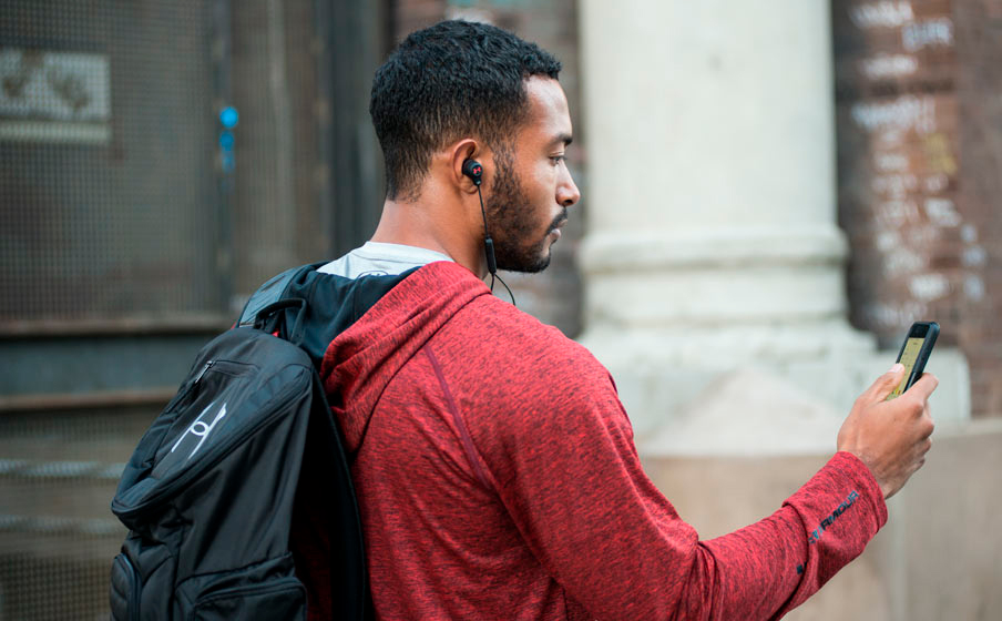 Fone de Ouvido Intra Auricular Com Microfone Bluetooth JBL Under Armour Preto