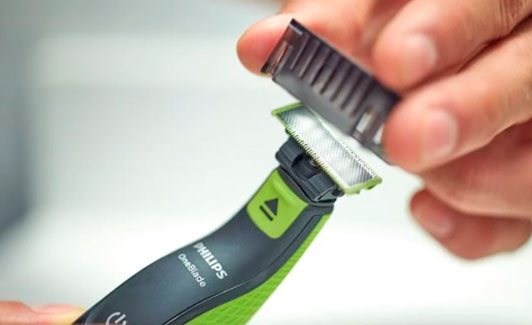 barbeador Elétrico Philips Oneblade Rosto E Corpo Preto/verde - Qp2620/10