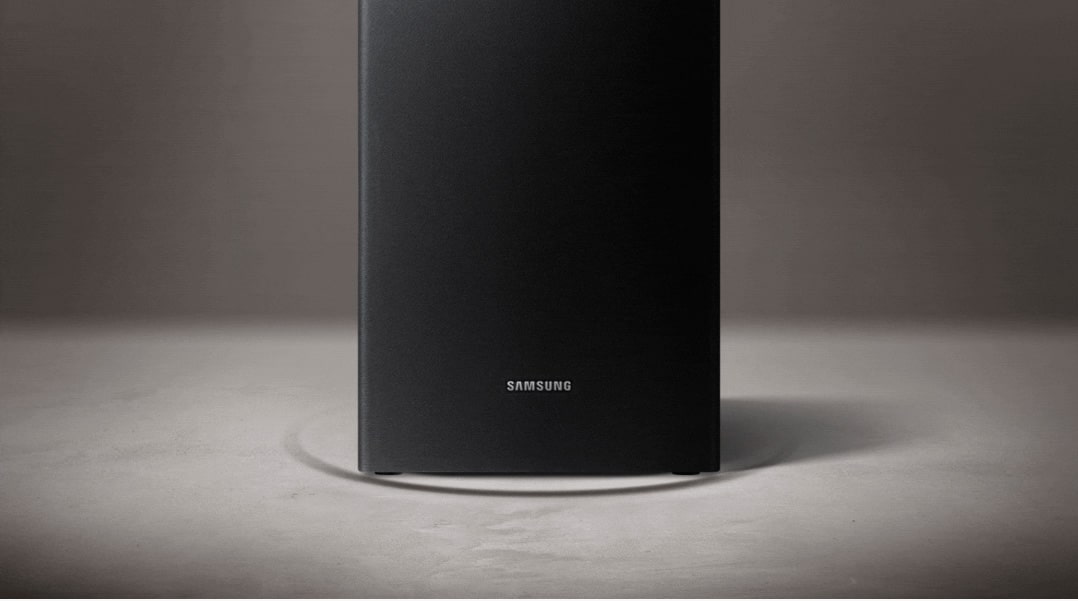 Soundbar Samsung com Subwoofer 320W 2.1 Canais - HW-R550/ZD