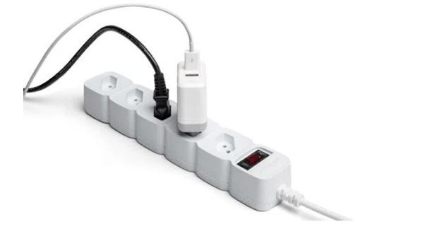 Protetor Eletrônico com 5 Tomadas - EPE 205+ BR