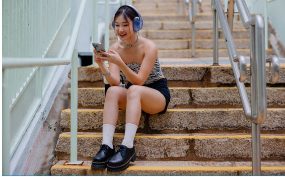 Headphone Bluetooth JBL Tune 730 branco
